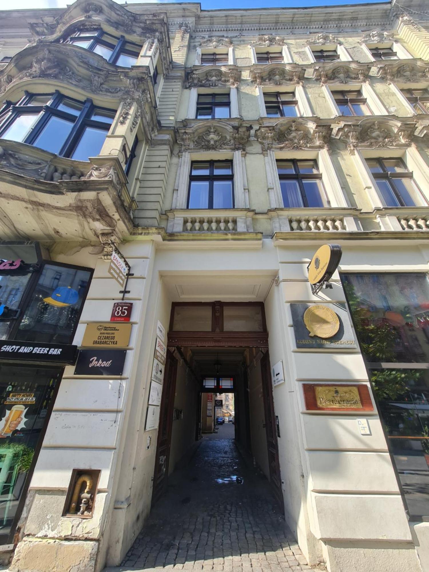 Apartment In The Strict City Centre Łódź Exteriör bild